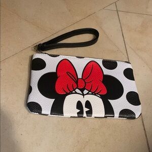 Minnie Mouse Polka Dot Wristlet